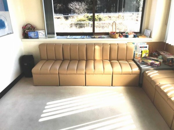 画像2: 待合椅子　張替（L-1431） (2)