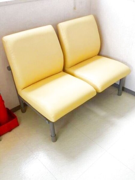 画像3: 待合椅子　張替　制菌レザー使用（AB-18） (3)