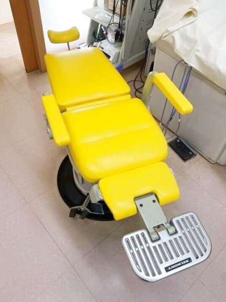 画像2: タカラ　治療椅子　張替　（L-8557)　 (2)